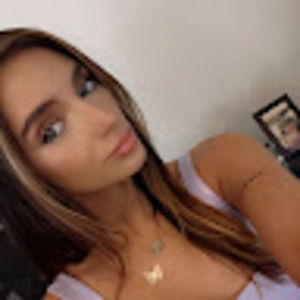 Meet your Posher, Brittney